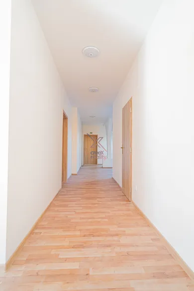 Na predaj 3-izbový byt, Borský Svätý Jur