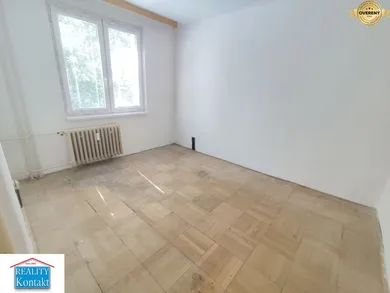 Na predaj 3-izbový byt, 63 m², Nové Zámky, Novomestská