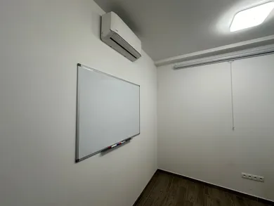 Na predaj komerčné, 114 m², Bratislava-Podunajské Biskupice, Kazanská