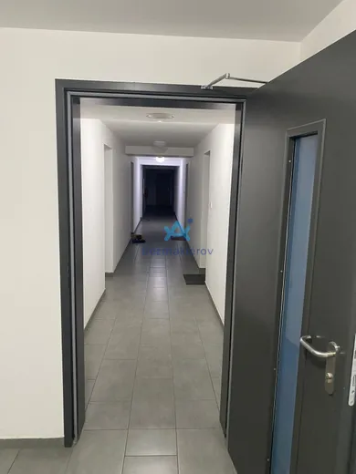 Na predaj 1-izbový byt, 42 m², Bratislava-Petržalka, Antolská