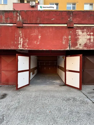 Na predaj objekt, 13 m², Bratislava-Vrakuňa