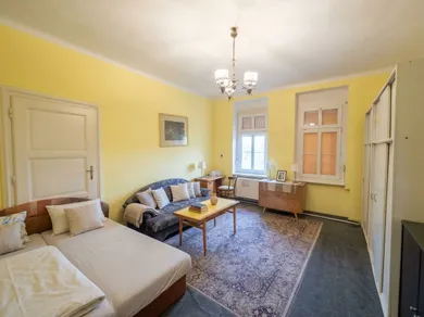 Na predaj 3-izbový byt, 121 m², Nitra, Štúrova