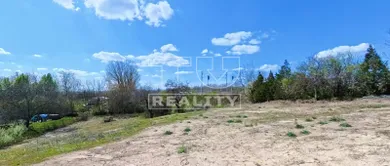 Na predaj pozemok, 137 m², Báhoň