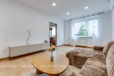 Na prenájom 2-izbový byt, 66 m², Komárno, Hrnčiarska