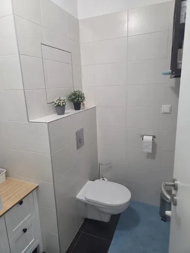Na predaj 2-izbový byt, 53 m², Bratislava-Petržalka, Žltá