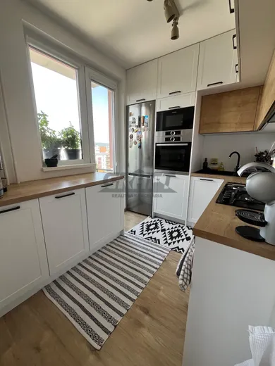 Mieszkania na sprzedaż, 3-pokojowe, Bratislava-Ružinov · €285 000