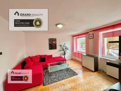 Mieszkania na sprzedaż, 2-pokojowe, Skalica · €105 000