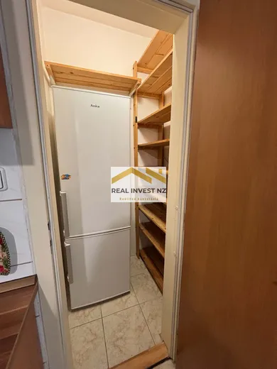 Na prenájom 3-izbový byt, 68 m², Nové Zámky