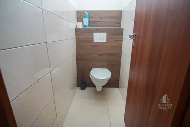 Na prenájom komerčné, 70 m², Palárikovo, Štefánikova