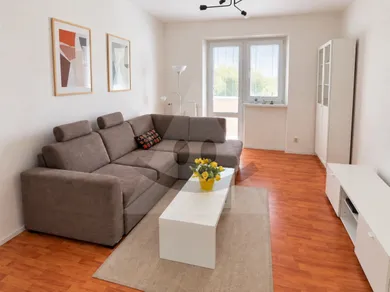 Na predaj 2-izbový byt, 54 m², Martin, Centrum