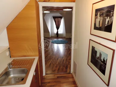 Na prenájom 3-izbový byt, 110 m², Hurbanovo