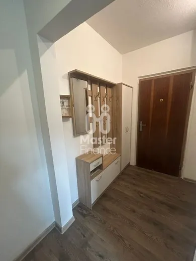 Na predaj 1-izbový byt, 40 m², Bánovce nad Bebravou, Sládkovičova