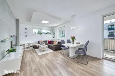 Byty na predaj 2-izbový, Bratislava-Dúbravka · €249 000