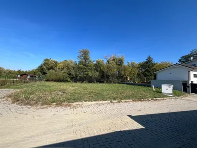 Na predaj pozemok, 54 m², Bratislava-Záhorská Bystrica