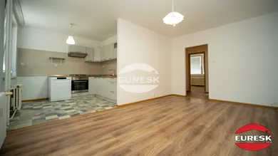 Na predaj 3-izbový byt, 58 m², Humenné, Třebíčska
