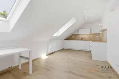 Na prenájom 2-izbový byt, 68 m², Bratislava-Rusovce, 2