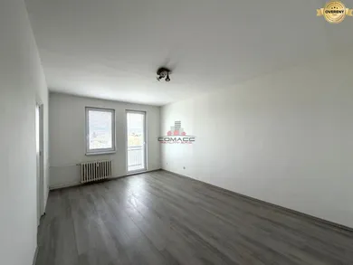 Mieszkania na sprzedaż, 3-pokojowe, Piešťany · €155 000