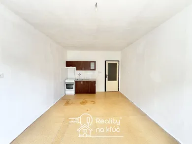 Na predaj byt v Nové Zámky · €69 500 · Pôvodný stav