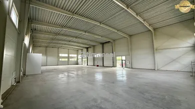 Na prenájom objekt, 92 m², Trnava, Dolné lúky