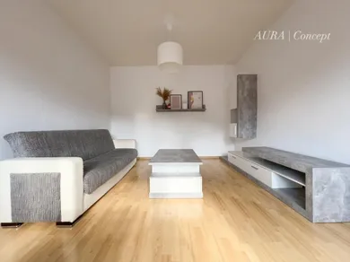 Na prenájom 2-izbový byt, 55 m², Považská Bystrica, -