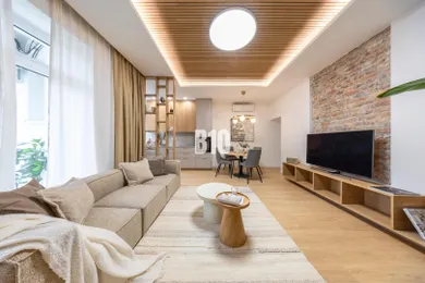 Na predaj 3-izbový byt, 77 m², Bratislava-Staré Mesto, Benediktiho