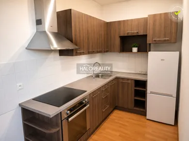 Apartments for sale, 1-room in Bratislava-Petržalka · €185,300