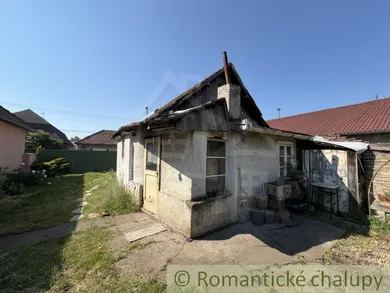 Na predaj pozemok, Šurany
