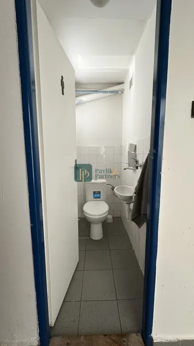 Na predaj objekt, 257 m², Nitra