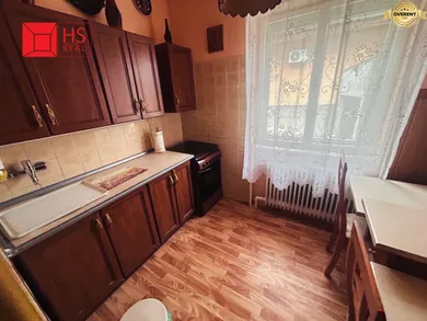 Domy na prenájom 3-izbový, Nové Zámky · €750