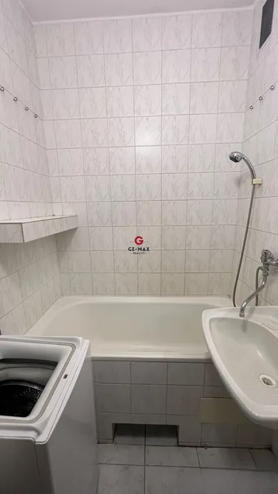 Na predaj 2-izbový byt, 56 m², Michalovce, Kpt. Nálepku