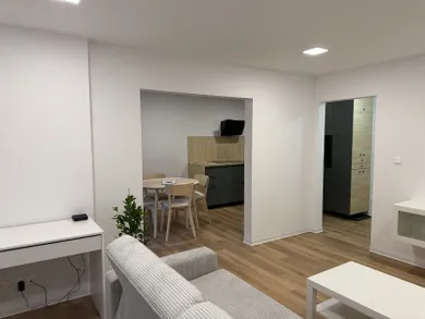 Na prenájom 2-izbový byt, 55 m², Trnava, Gejzu Dusíka