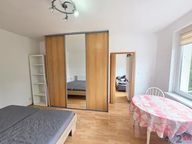 Na prenájom 1-izbový byt, 38 m², Žilina, T. Vansovej