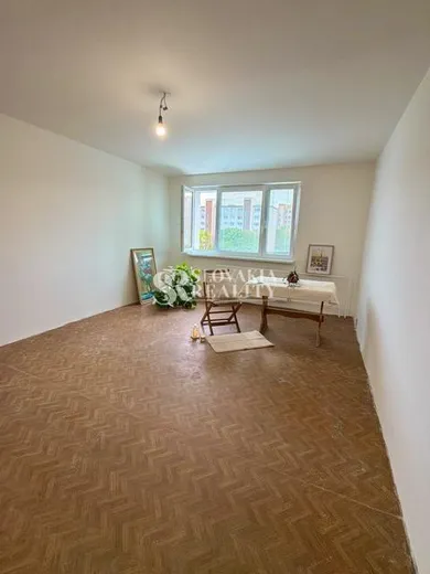 Na predaj 3-izbový byt, 78 m², Nitra, Zvolenská