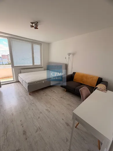 Na prenájom byt v Bratislava-Petržalka · €470 · Dokončené