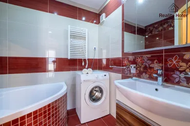 Na predaj 3-izbový byt, 78 m², Prešov, Šmeralova