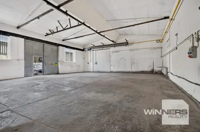 Na prenájom objekt, 178 m², Nové Mesto nad Váhom, Banská