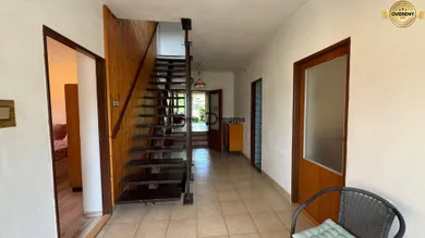 Na predaj 5-izbový dom, 270 m², Jarok