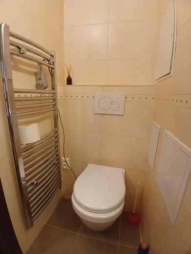 Na prenájom 2-izbový byt, 55 m², Bratislava-Nové Mesto, Sibírska