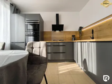 Na prenájom 2-izbový byt, 52 m², Pezinok, Za dráhou