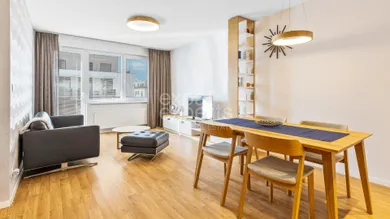 Na prenájom 2-izbový byt, 49 m², Bratislava-Záhorská Bystrica