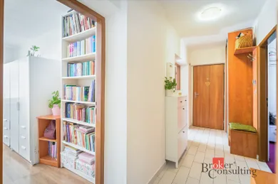 Na predaj 3-izbový byt, 62 m², Nitra, Mariánska dolina