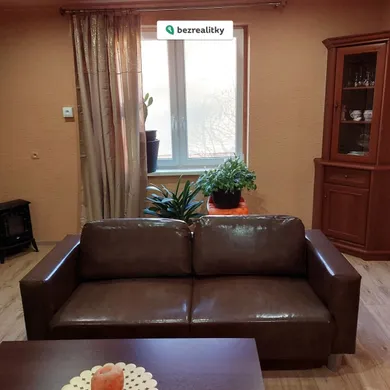 Na predaj 3-izbový dom, 100 m², Číž