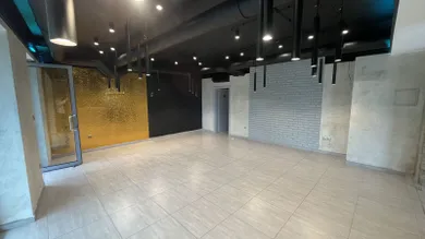 Na prenájom komerčné, 137 m², Martin, L. Novomeského