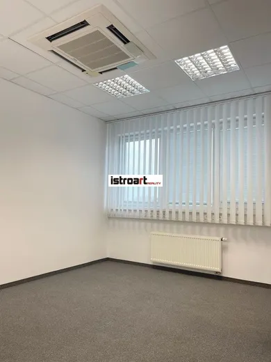 Na prenájom komerčné, 180 m², Bratislava-Rača, Na pántoch