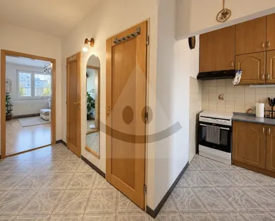 Na prenájom 3-izbový byt, 61 m², Martin, Gándhiho