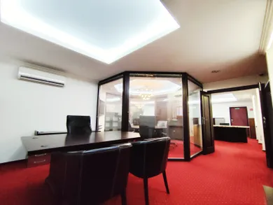 Na prenájom komerčné v Žilina · €900 · Pôvodný stav