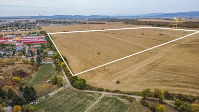 Na predaj pozemok, Levice, Nixbrod