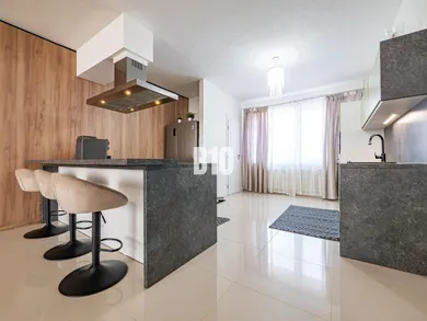 Na predaj dom, 360 m², Nitra