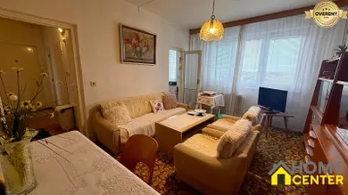 Na predaj 3-izbový byt, 65 m², Komárno
