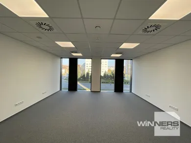 Na prenájom komerčné, 99 m², Košice-Juh